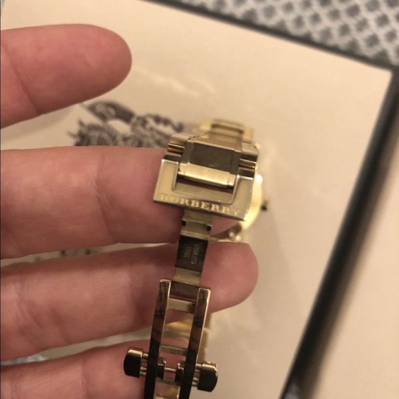 Authentic Burberry Women Watch - Picture 5 of 5